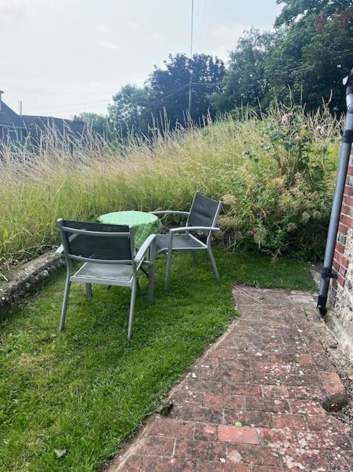 Wish End Cottage Ratton Exterior photo