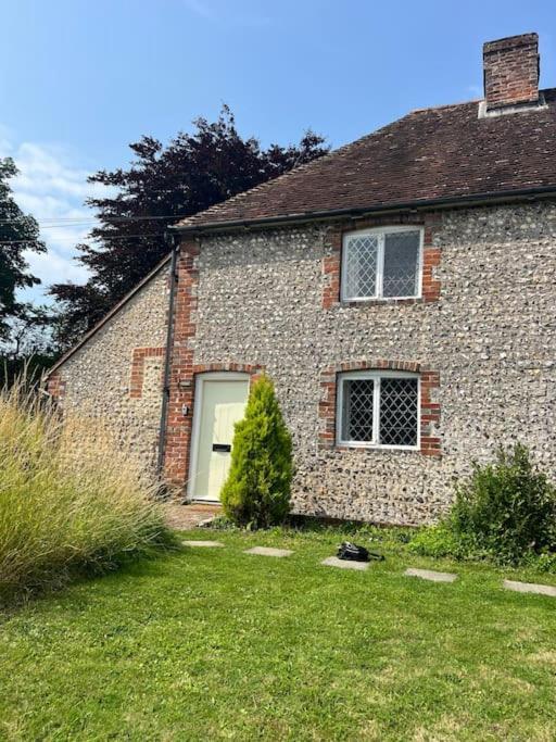 Wish End Cottage Ratton Exterior photo
